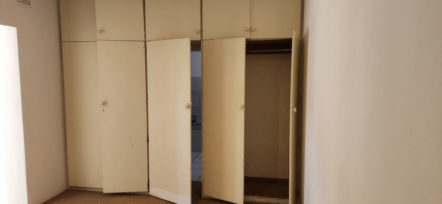 To Let 1 Bedroom Property for Rent in Kleinmond Western Cape